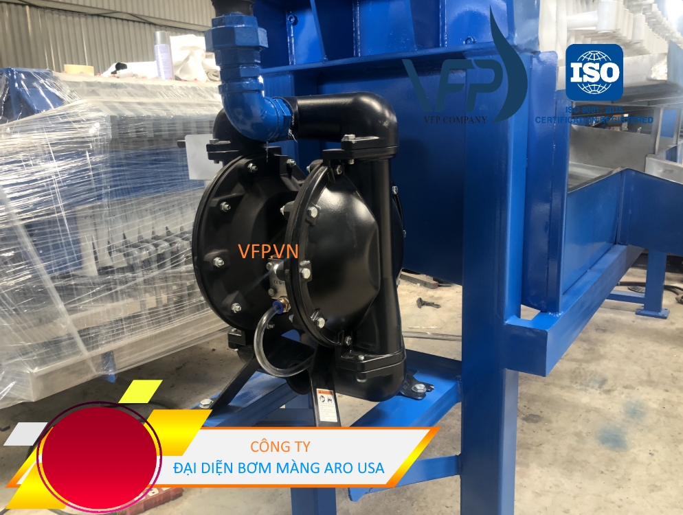 Bơm màng khí nén aro ứng dụng bơm bùn