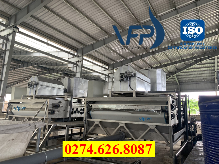 Máy ép bùn băng tải 100