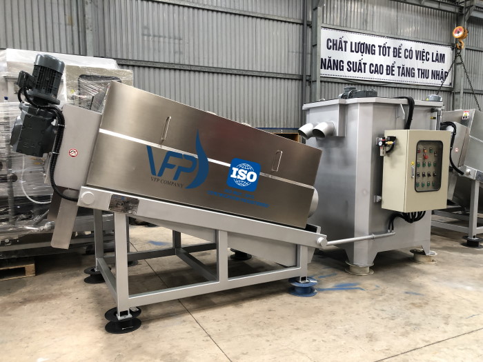 Máy ép bùn trục vít và cách lựa chọn